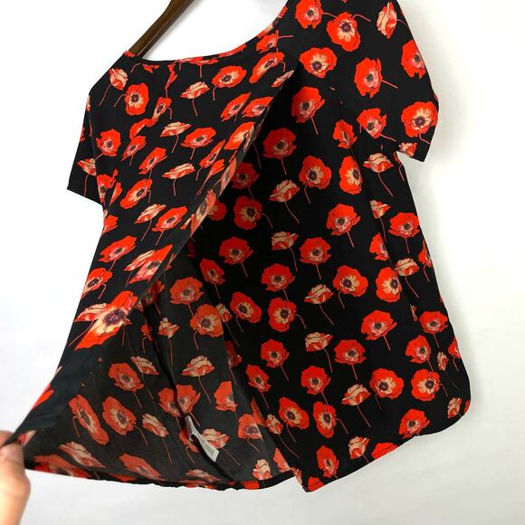 Cabi #3251 | Flanders Orange Poppy Floral Split Back Blouse - Picture 5 of 10